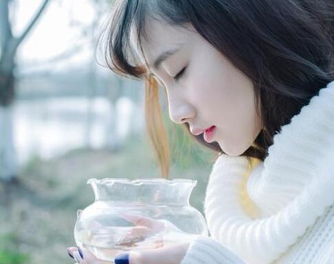 乔布斯名言英语 让你找到工作生活灵感 爱苹果的乔布斯